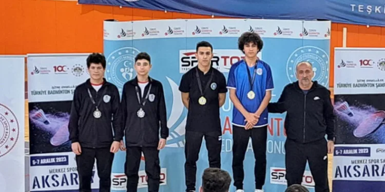 Bursalı Mert Aydın’dan 2 madalya