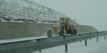 Ardahan’da 14 köy yolu ulaşıma kapandı
