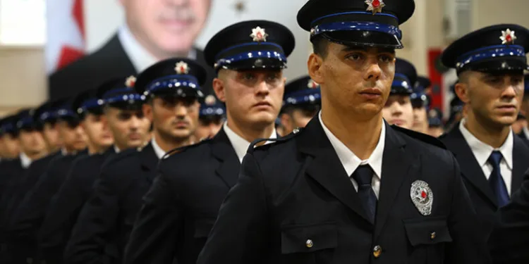 750 polis adayı mezun oldu