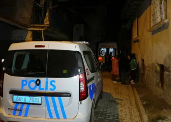 Yalnız yaşayan adam evinde ölü bulundu