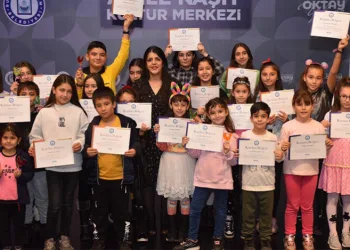 Yıldırım Sanat Kurslar mezunlarını verdi