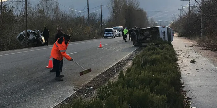 Elazığ’da trafik kazası: 4 yaralı
