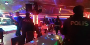 Ruhsatsız faaliyet gösteren eğlence mekanları mühürlendi