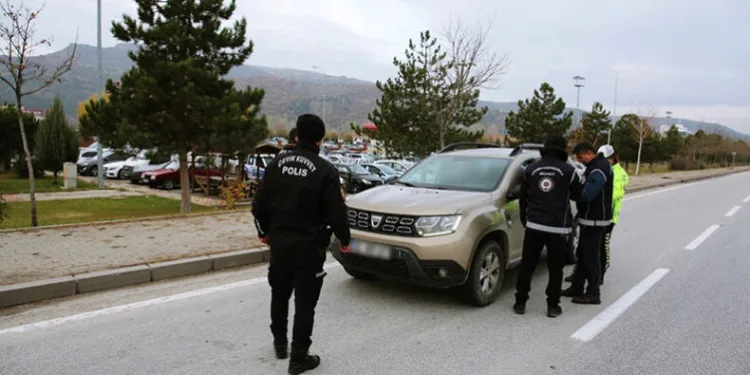 Afyonkarahisar’da düzensiz göçmen denetimi