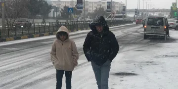 Kars’ta kar yağışı etkili oluyor