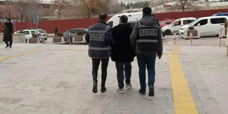 Elazığ’da haklarında kesinleşmiş hapis cezası bulunan 7 kişi yakalandı