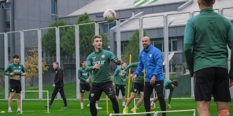 Bursaspor’da Afyonspor maçı hazırlıkları başladı
