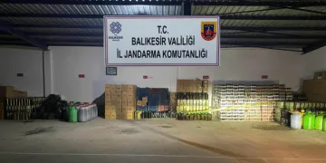 Balıkesir’de tonlarca sahte gıda maddesi ele geçirildi