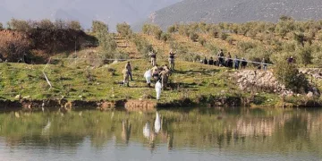 Kayıp yaşlı adam dere yatağında ölü bulundu