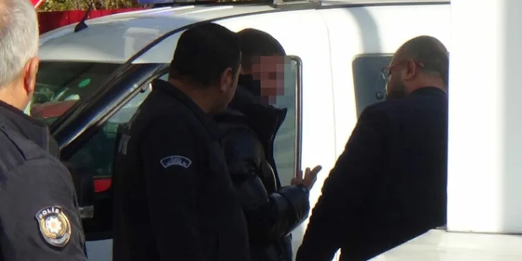 Doktorla tartıştı, ortalığı ayağa kaldırdı