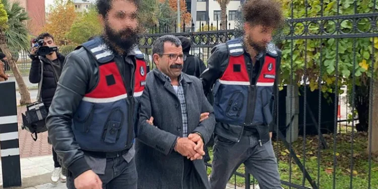 Terör örgütüne kuryelik yapan İlçe Başkanı gözaltına alındı