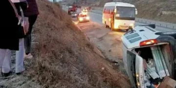 Başkentte gizli buzlanma kazalara neden oldu