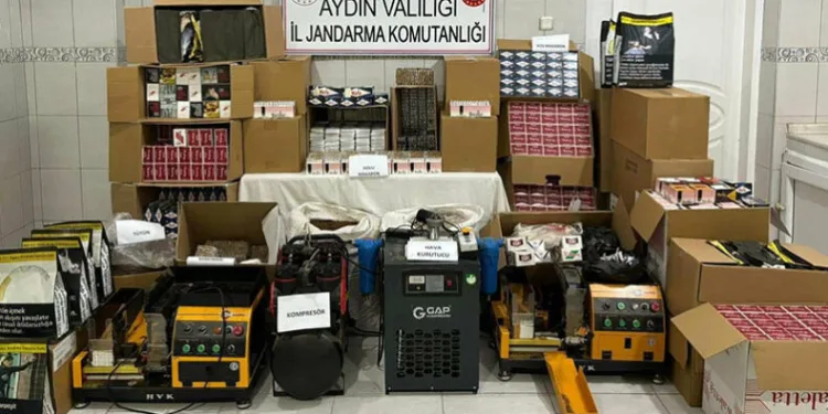 Aydın’da 99 bin 700 adet makaron ele geçirildi