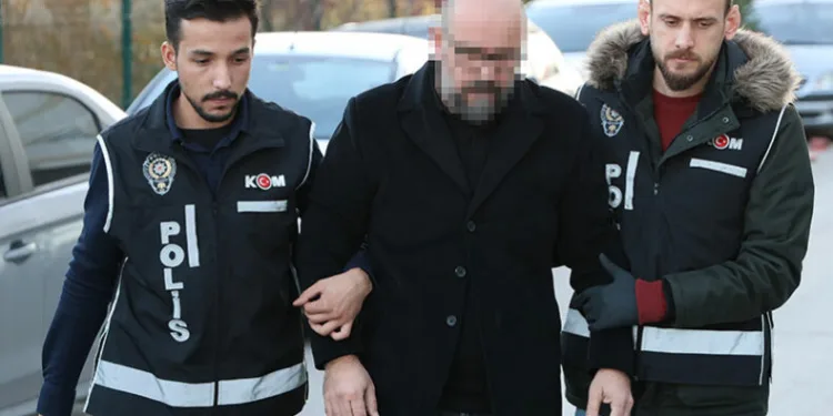 Adana Büyükşehir Belediyesine operasyon