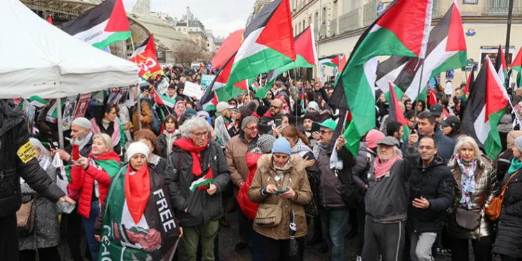 Fransa’da “Gazze’de Ateşkes” mitingi