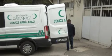 Gaziantep’te otomobilin çarptığı çocuk hayatını kaybetti