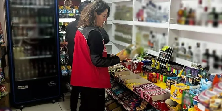 Yeni yıl öncesinde alkol ve gıda denetimi yapıldı