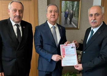 Davut Aydın’dan Adaylık Başvurusu