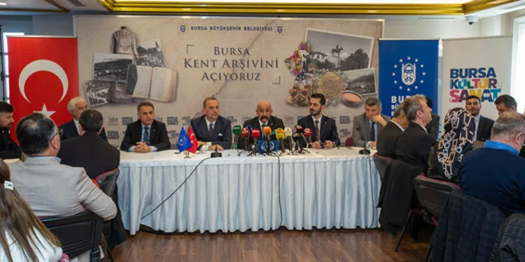 Bursa’nın dijital kent arşivi halka açıldı