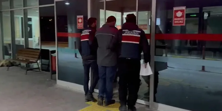5 ilde FETÖ’nün sözde TSK mahrem yapılanmasına operasyon