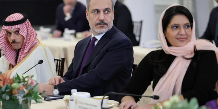 İİT ve AL Temas Grubu, ABD Dışişleri Bakanı Antony Blinken ile görüştü