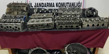 Van’da 52 kilogram esrar ele geçirildi