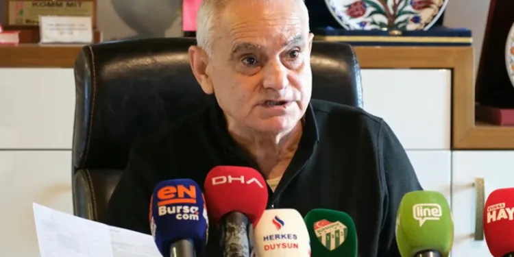 Recep Günay: “Bu kongre, Bursaspor’un kurtuluşu değil”