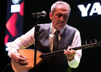 Yavuz Bingöl’le türkü şöleni