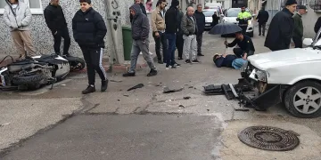 Bursa’da motosiklet otomobil ile çarpıştı: 1 yaralı