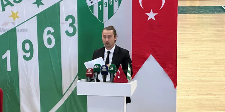 Bursaspor Basketbol Takımı Başkanı Sezgin, ilk yarıyı değerlendirdi