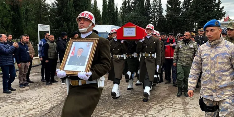 Şehit Piyade Uzman Çavuş Serkan Sayın son yolculuğuna uğurlandı