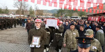 Şehit P. Sözleşmeli Er Müslüm Özdemir son yolculuğuna uğurlandı
