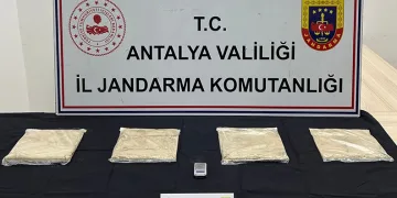 2 kilogram uyuşturucu piyasaya sürülemeden ele geçirildi