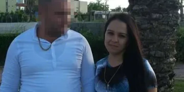 3 çocuk annesi kadın 17 yerinden bıçaklanarak öldürdü