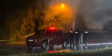 Patlayan trafo alev alev yandı