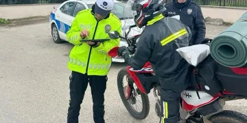 Manisa’da 25 motosiklet trafikten men edildi