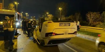 Virajı alamayan otomobil takla attı: 2 yaralı