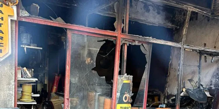 Kahramanmaraş’ta işyerinin molotof kokteyli ile kundaklandığı iddiası