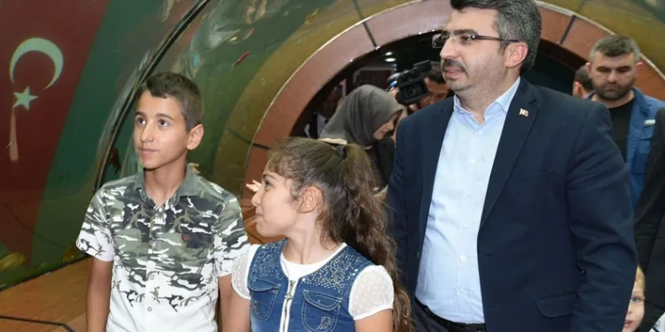 Yıldırımlı çocuklar karne hediyesi
