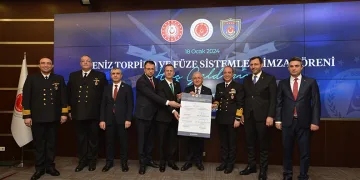 Deniz torpido ve füze sistemleri için imza töreni