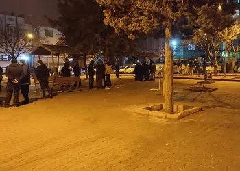 Kira kavgasında eniştesini öldürdü