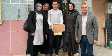 Ak Parti’den özel bireylere ziyaret
