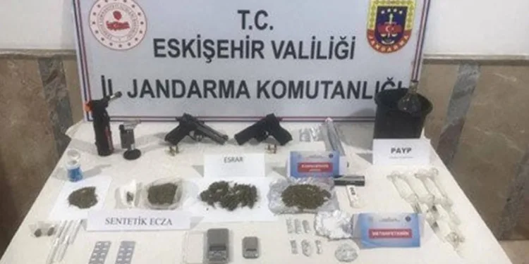 Jandarma ekiplerinden uyuşturucu operasyonu: 6 gözaltı