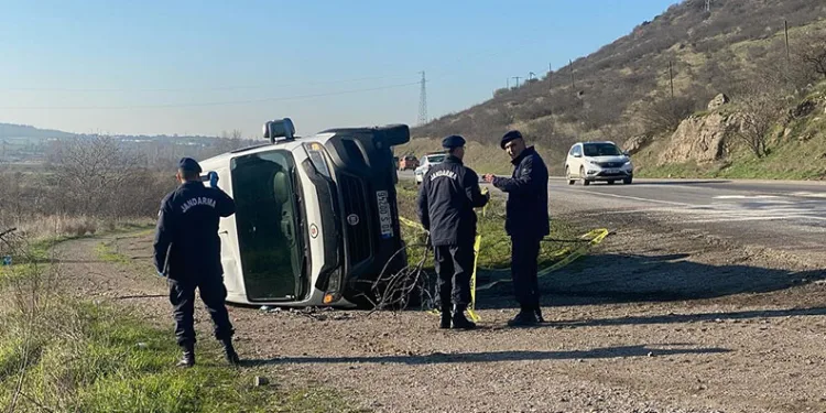 Balıkesir’de kaza; 1 ölü 8 yaralı