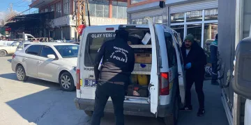 İşyeri komşuları arasında silahlı kavga: 1 yaralı