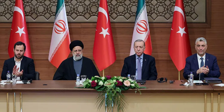 Erdoğan: “İran’la yeni sınır kapıları açabiliriz”