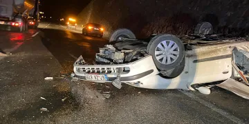 Otomobil 15 metreden uçtu: 2 ölü, 1 yaralı