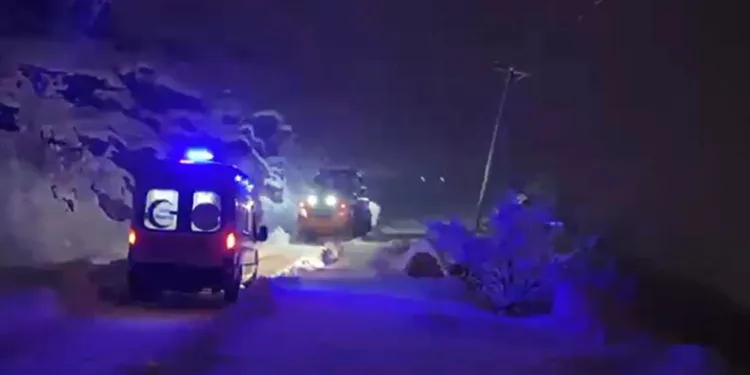 Şırnak’ta karda hasta kurtarma operasyonu
