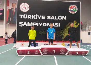 Gemlik sporda başarıya koşuyor