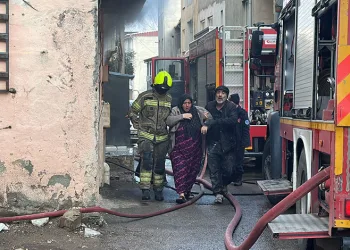 Bursa’da 2’si çocuk 4 kişi yanmaktan son anda kurtarıldı